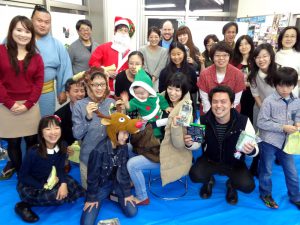 英会話スクールトーク・アベニュー新宿クリスマスパーティーの写真