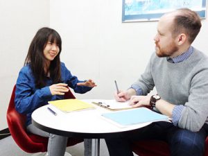 ムダのないポイント制で、日常英会話からビジネス英語まで自由自在に学べます。